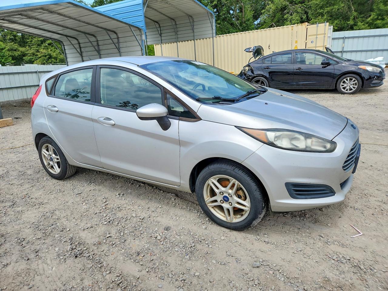 2019 FORD FIESTA — фото 4
