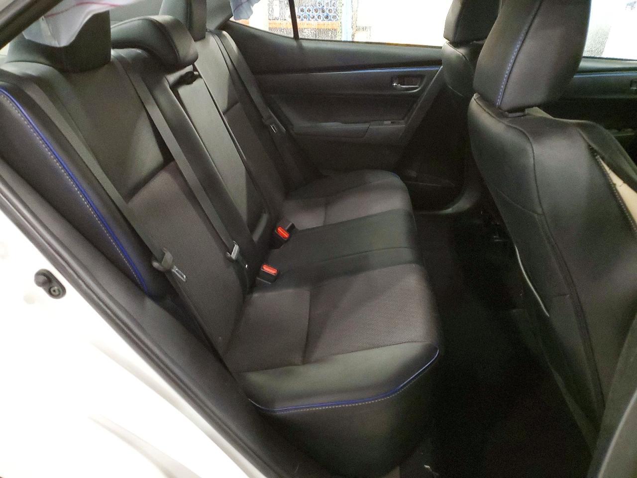 2017 TOYOTA COROLLA — фото 10
