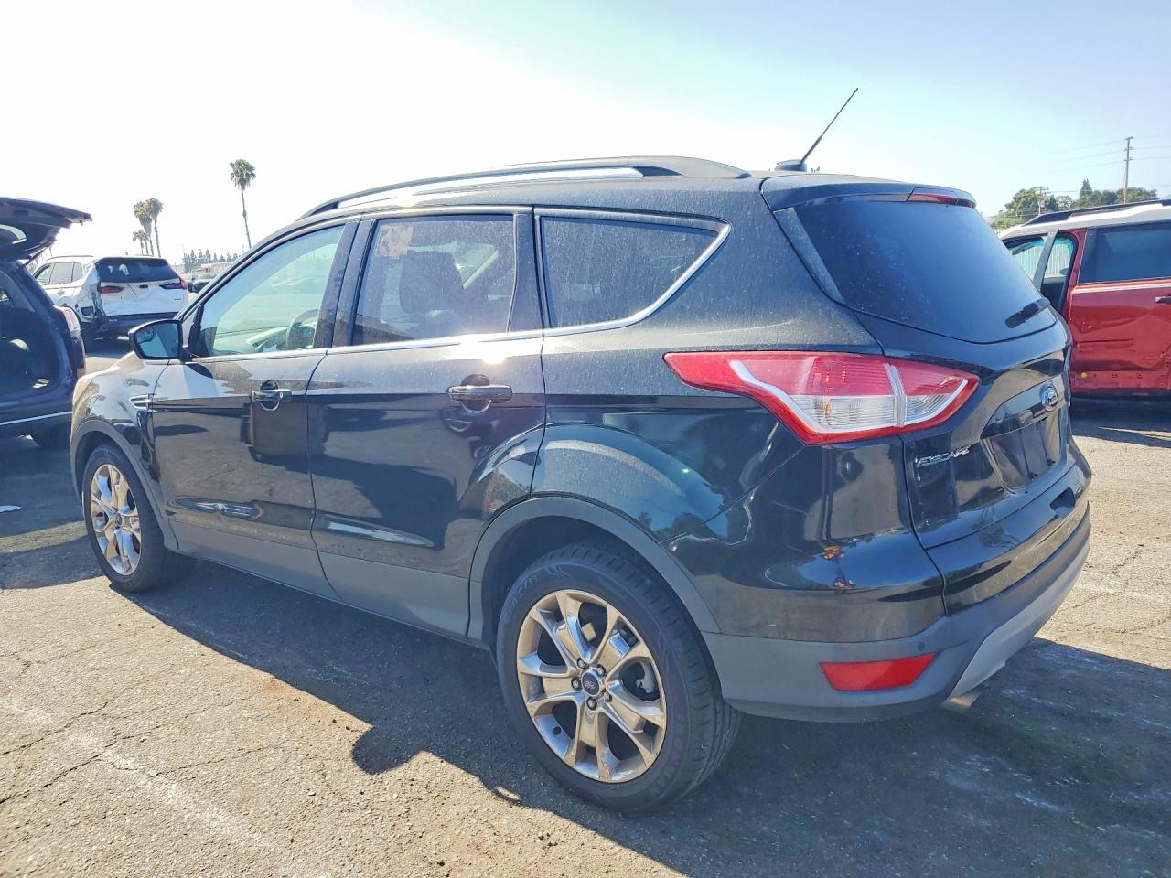 FORD ESCAPE