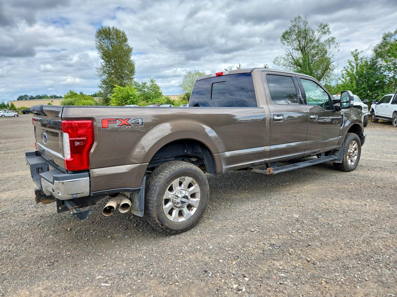 2017 FORD F-350 — фото 3