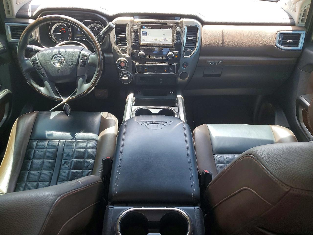 2017 NISSAN TITAN — фото 8