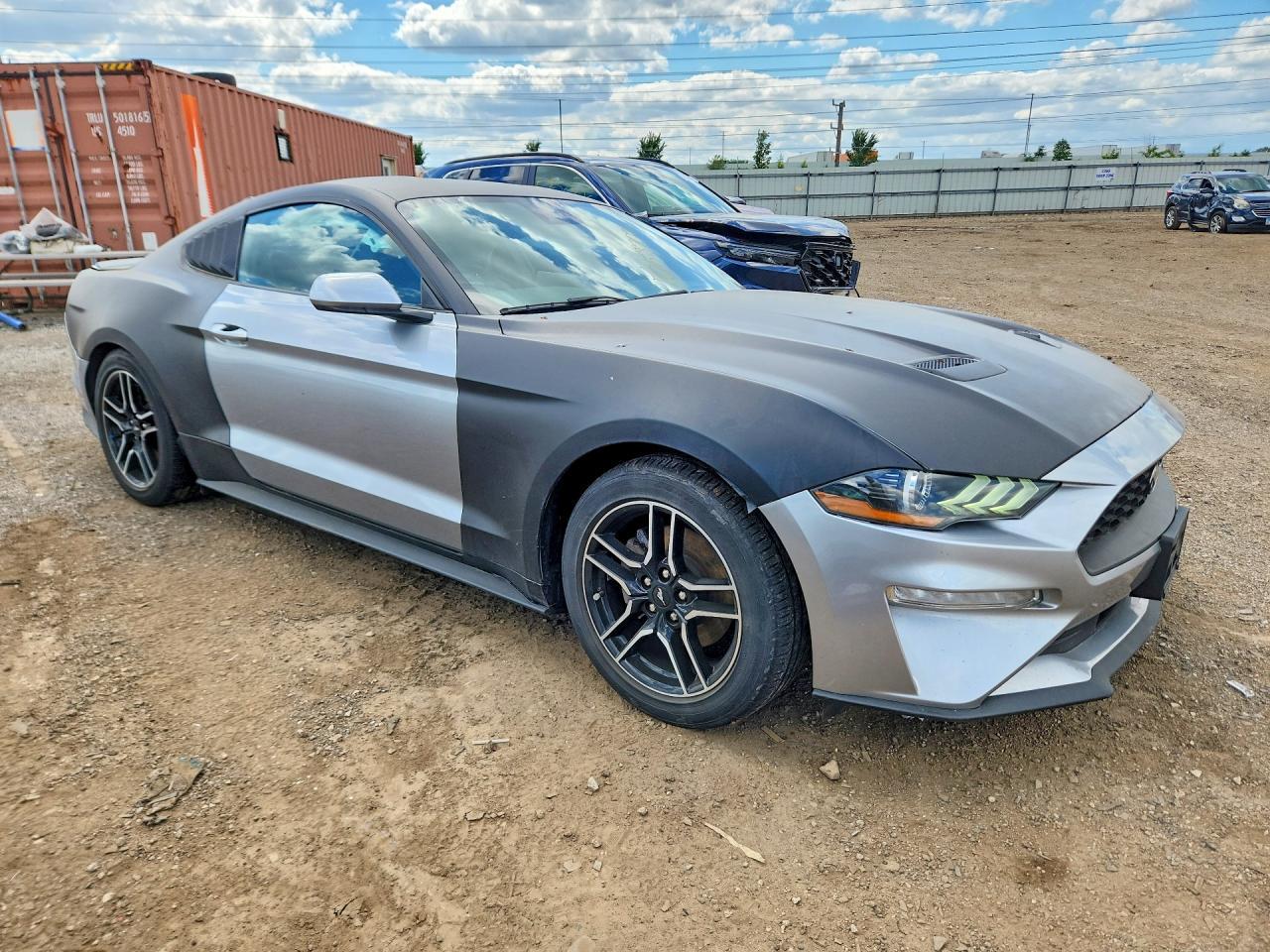 2022 FORD MUSTANG — фото 4