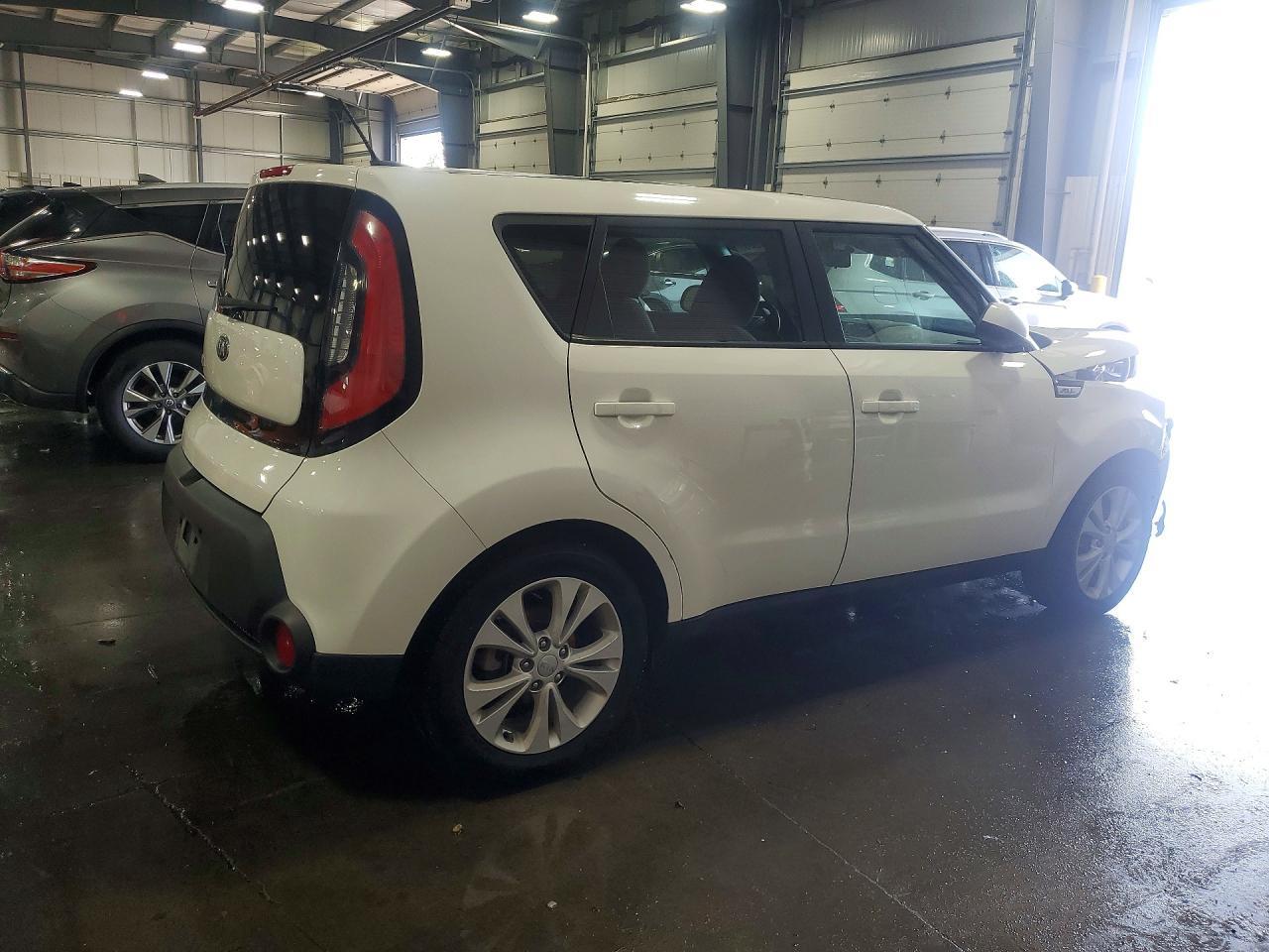 2015 KIA SOUL — фото 3