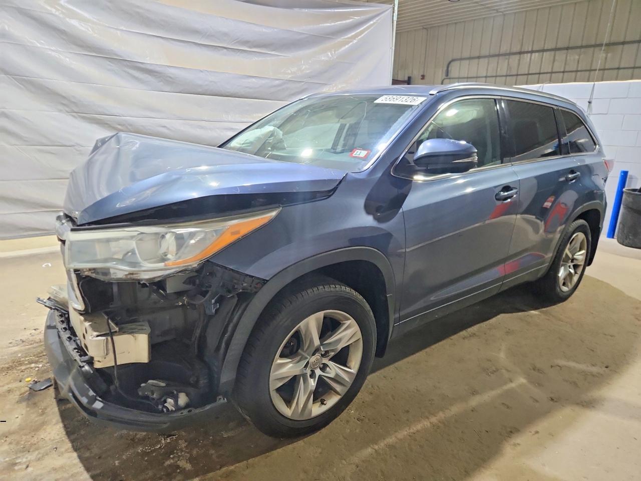 2015 TOYOTA HIGHLANDER — фото 1