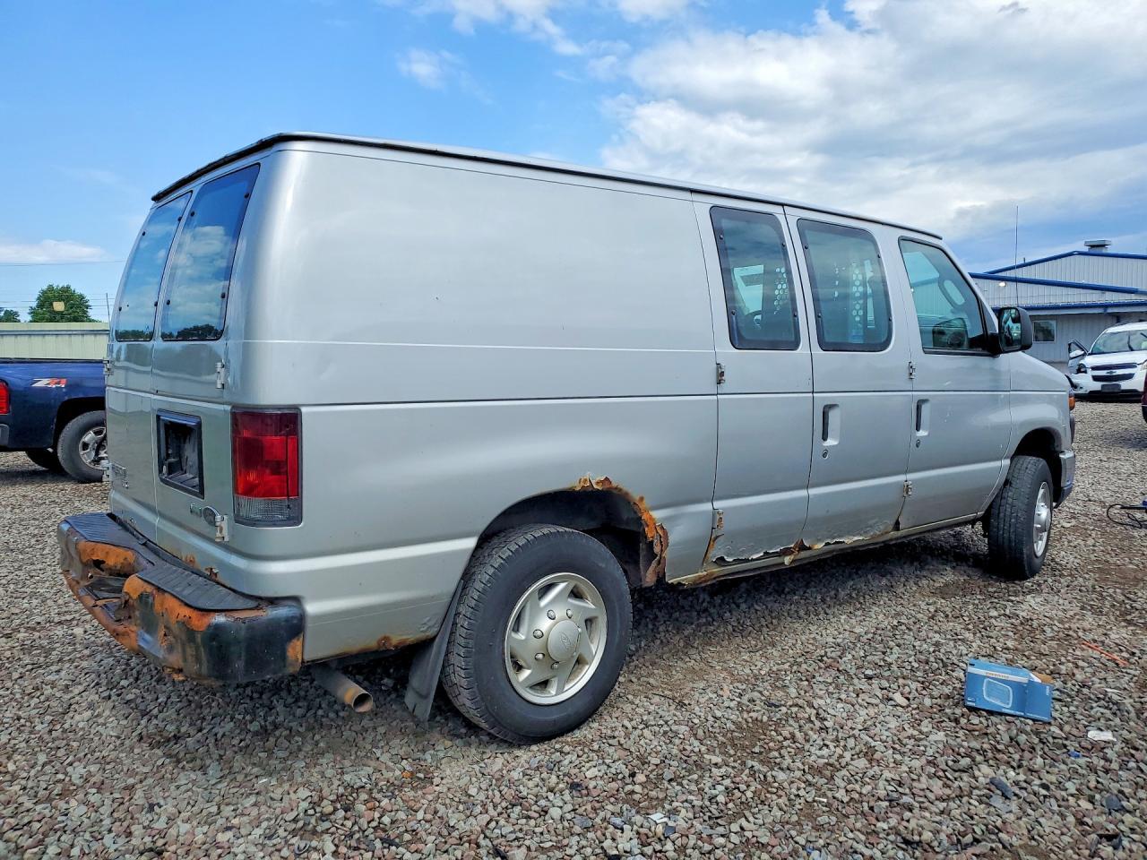 2013 FORD ECONOLINE — фото 3
