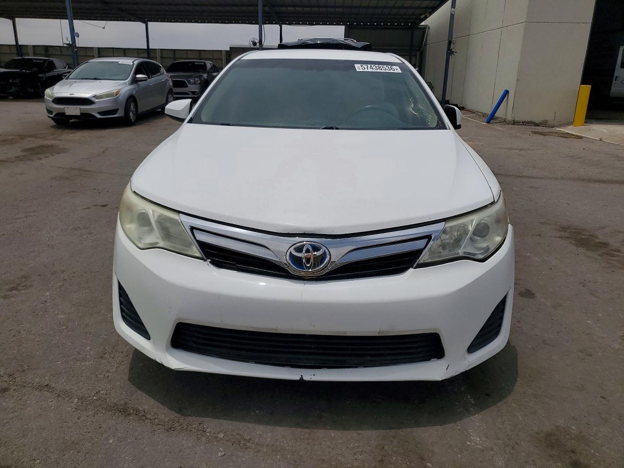 TOYOTA CAMRY HYBRID