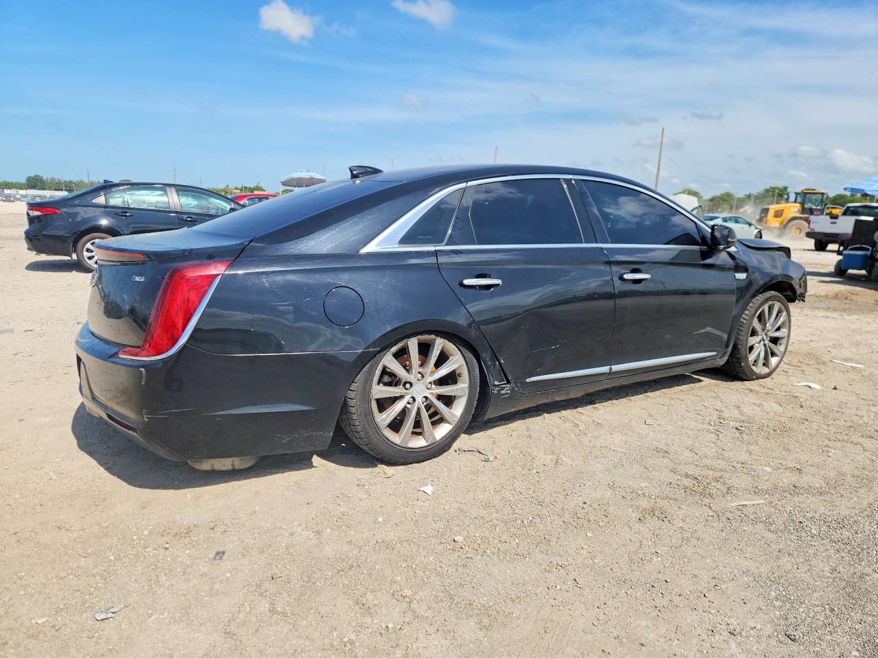 2019 CADILLAC XTS — фото 3