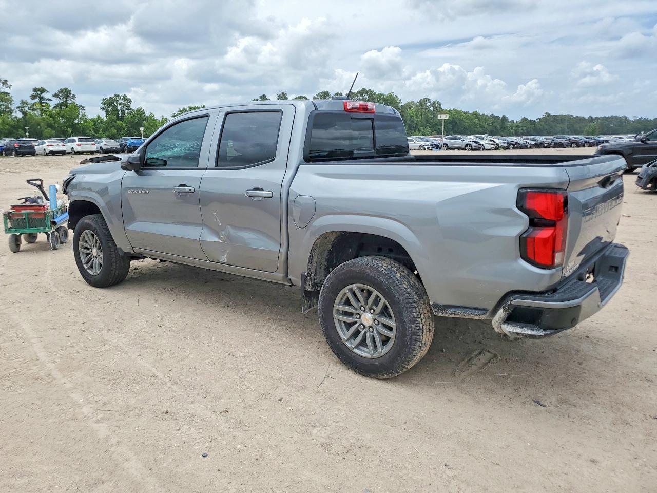 CHEVROLET COLORADO