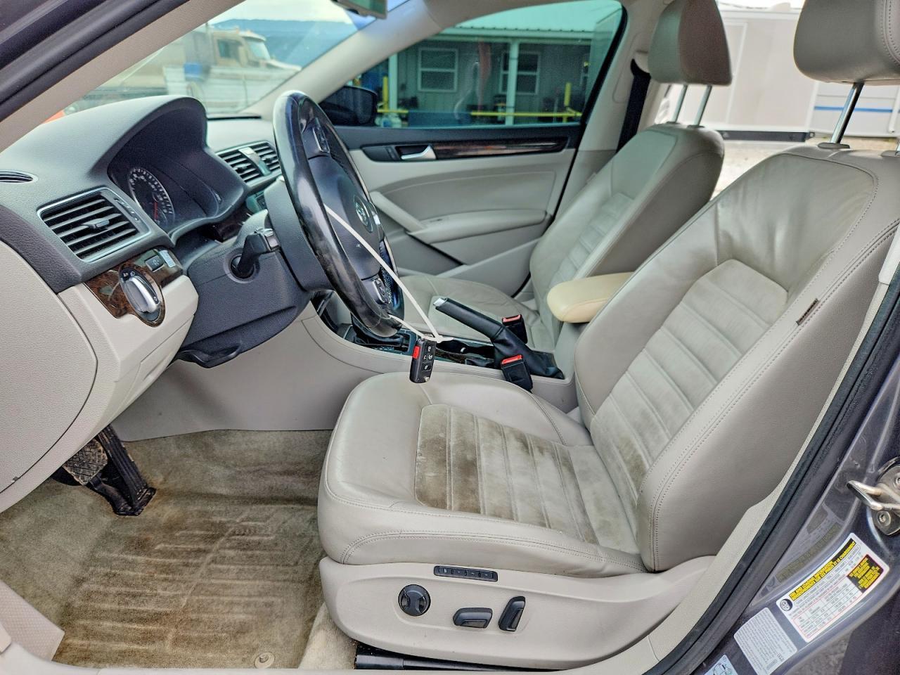 2015 VOLKSWAGEN PASSAT — фото 7