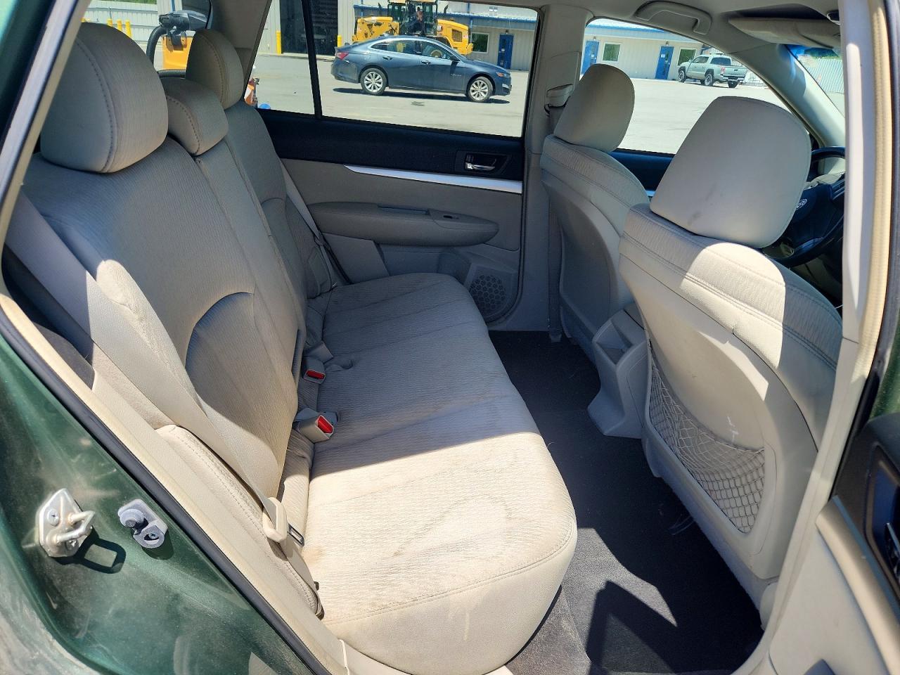 SUBARU OUTBACK