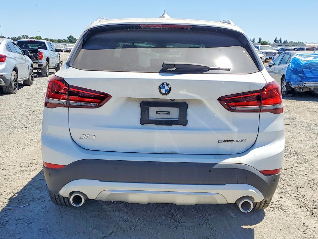 2022 BMW X1 — фото 6