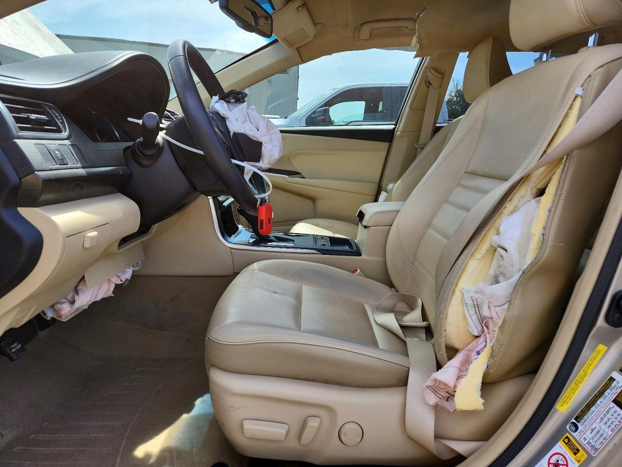 2017 TOYOTA CAMRY HYBRID — фото 7