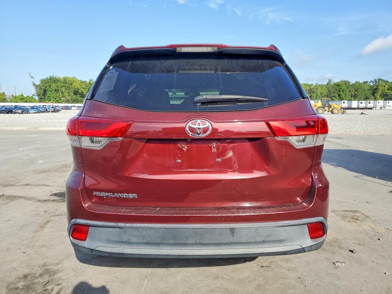 2019 TOYOTA HIGHLANDER — фото 6