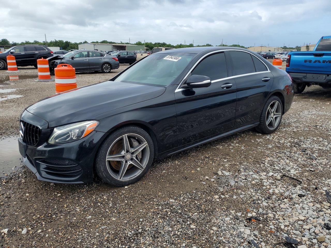 2015 MERCEDES-BENZ C-CLASS — фото 1