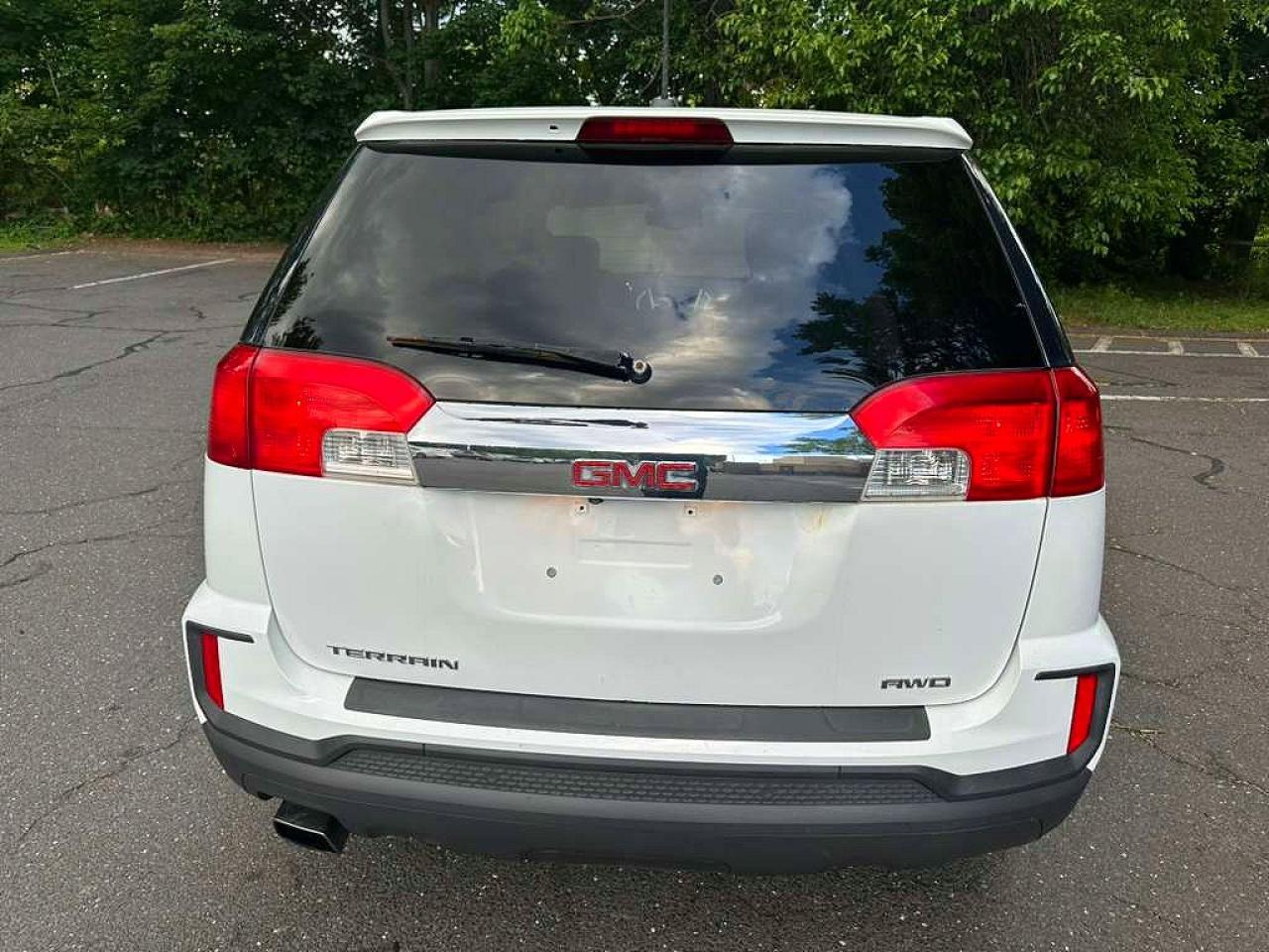 2017 GMC TERRAIN — фото 6