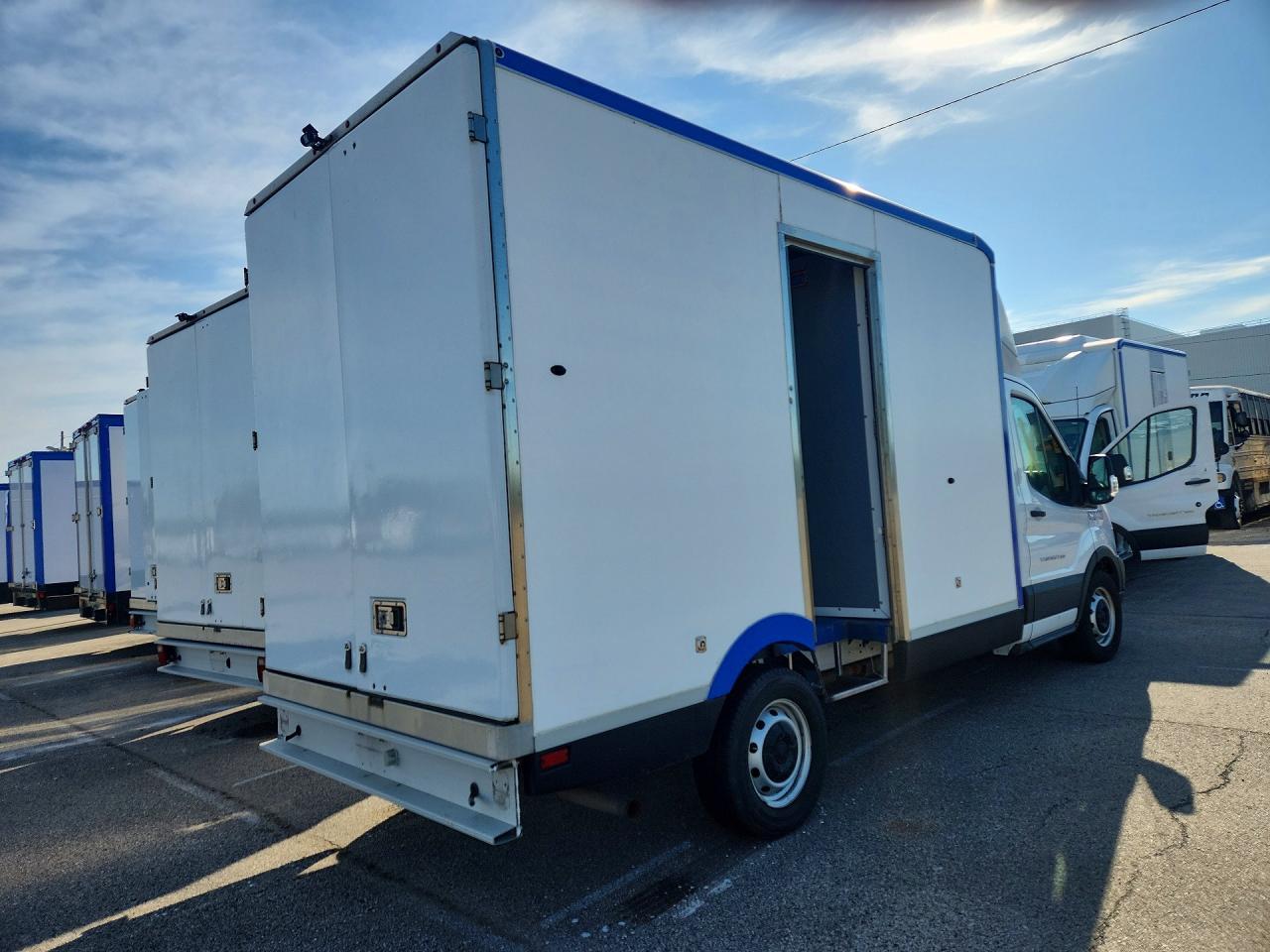 FORD TRANSIT
