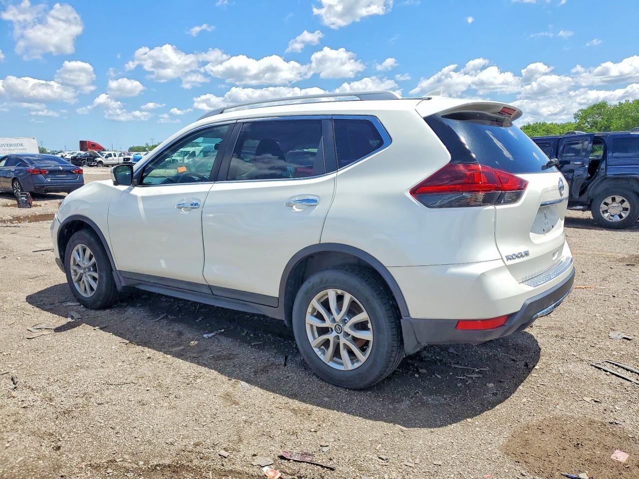 2018 NISSAN ROGUE — фото 2