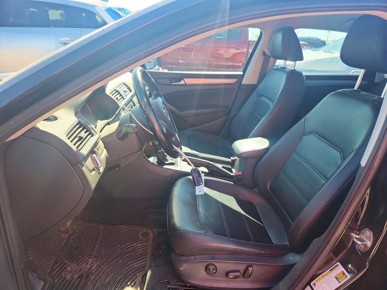 2015 VOLKSWAGEN PASSAT — фото 7