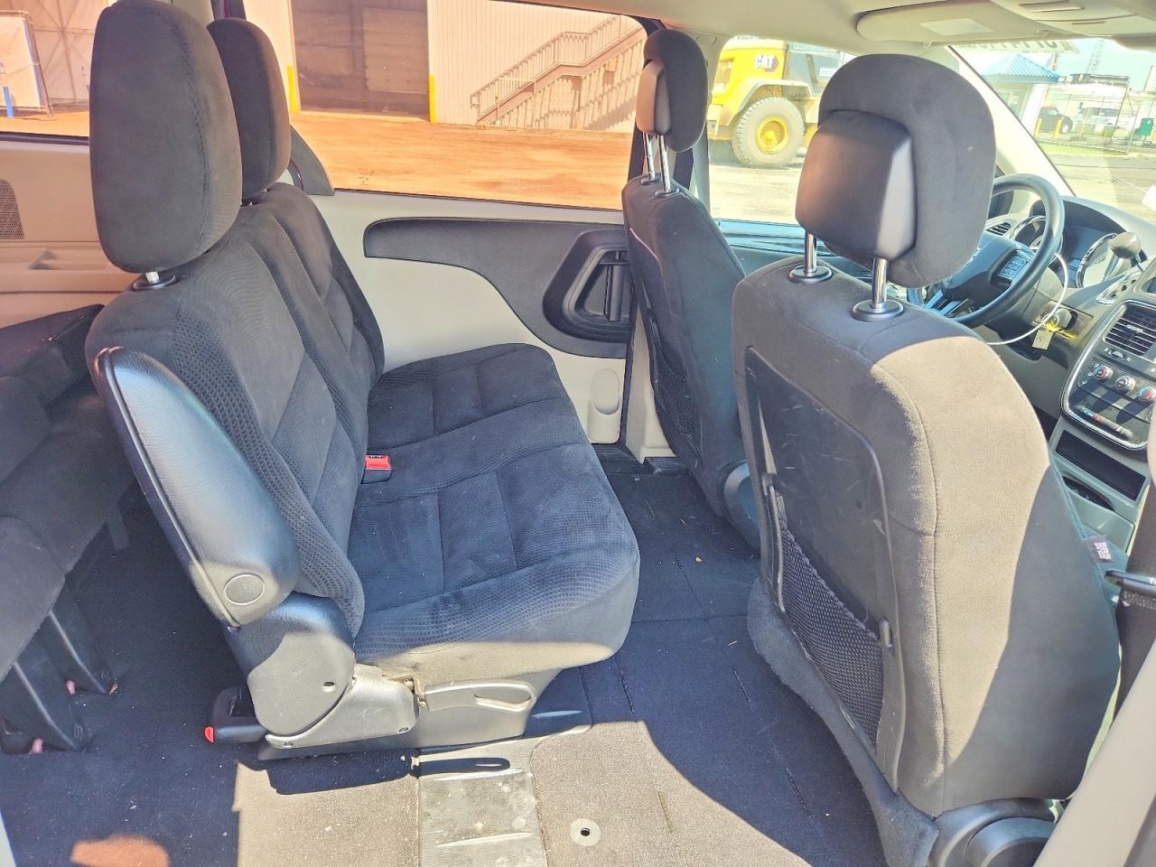 2017 DODGE GRAND CARAVAN — фото 10