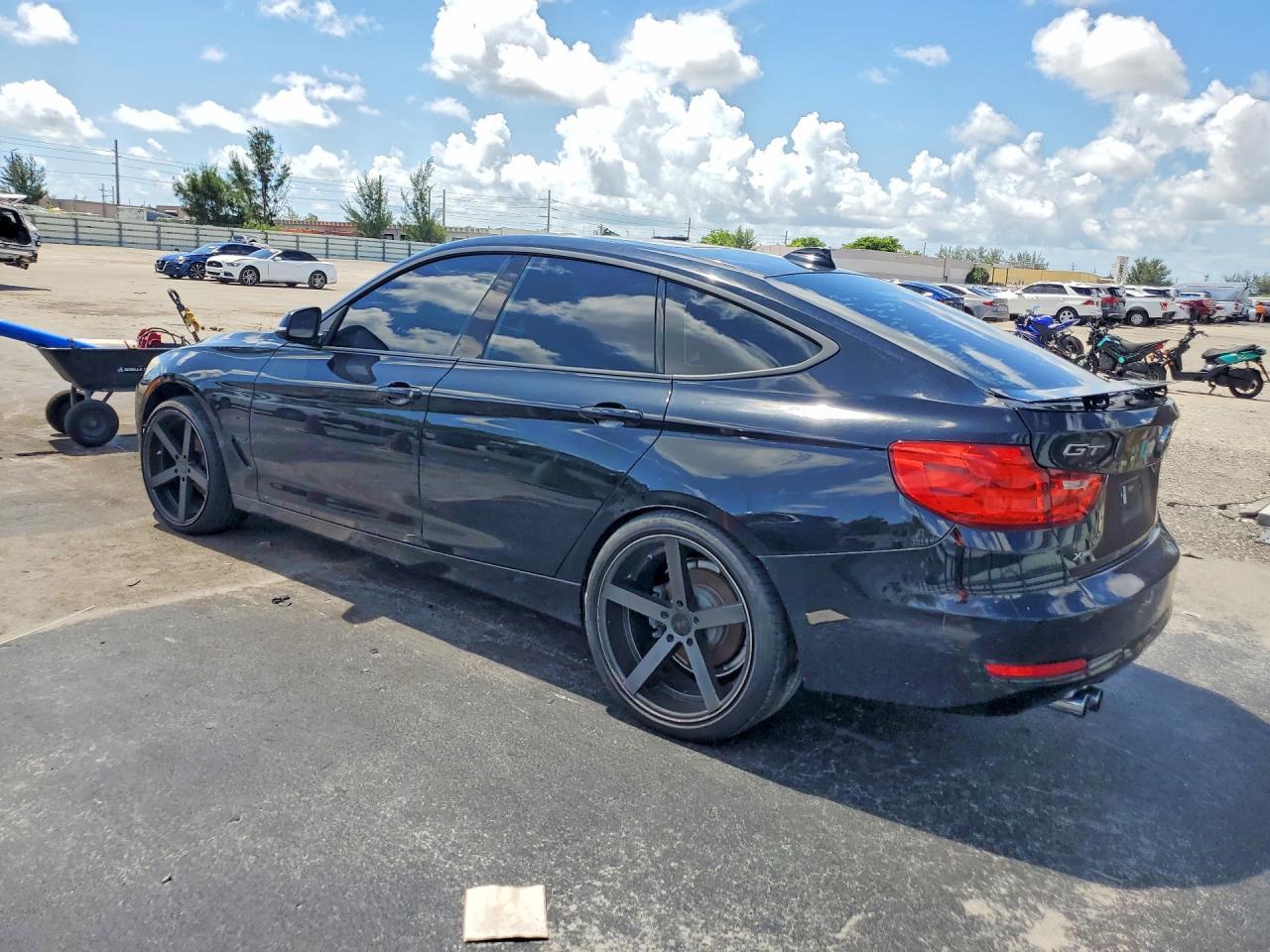 2015 BMW 3 SERIES GT — фото 2
