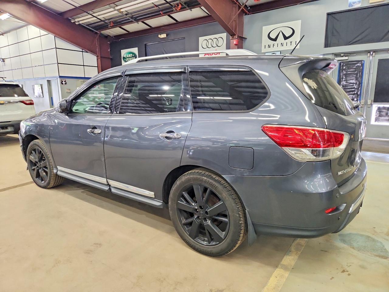 2013 NISSAN PATHFINDER — фото 2