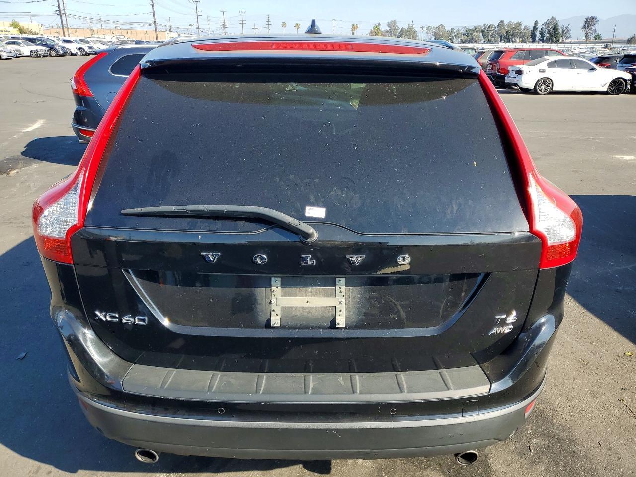 2013 VOLVO XC60 — фото 6