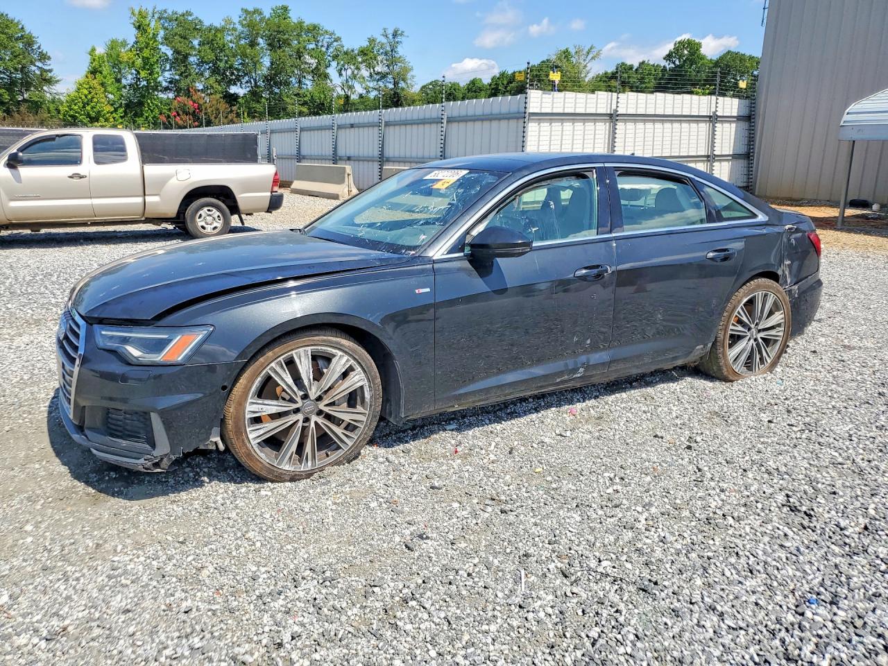 2020 AUDI A6 — фото 1
