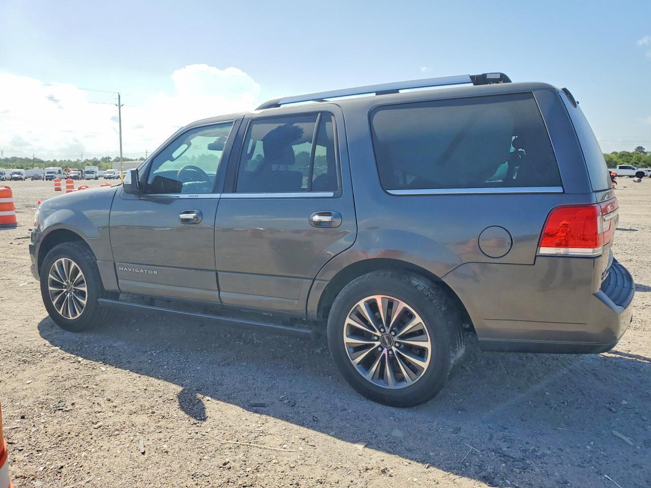 2017 LINCOLN NAVIGATOR — фото 2