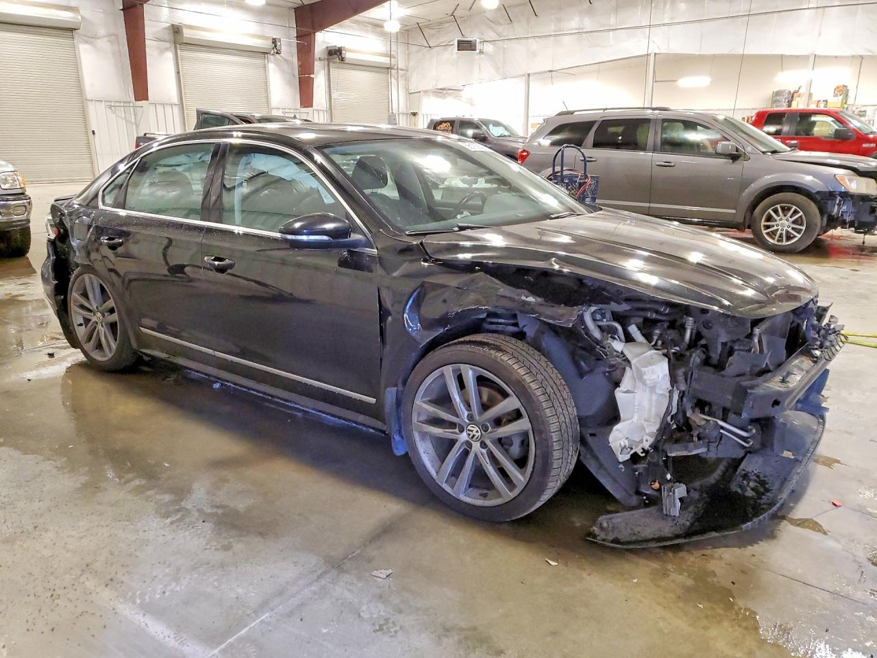 2016 VOLKSWAGEN PASSAT — фото 4