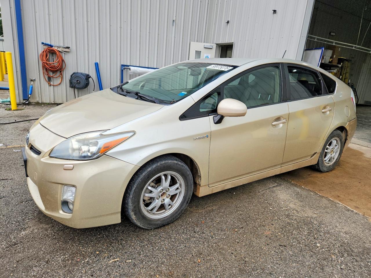 2010 TOYOTA PRIUS — фото 1