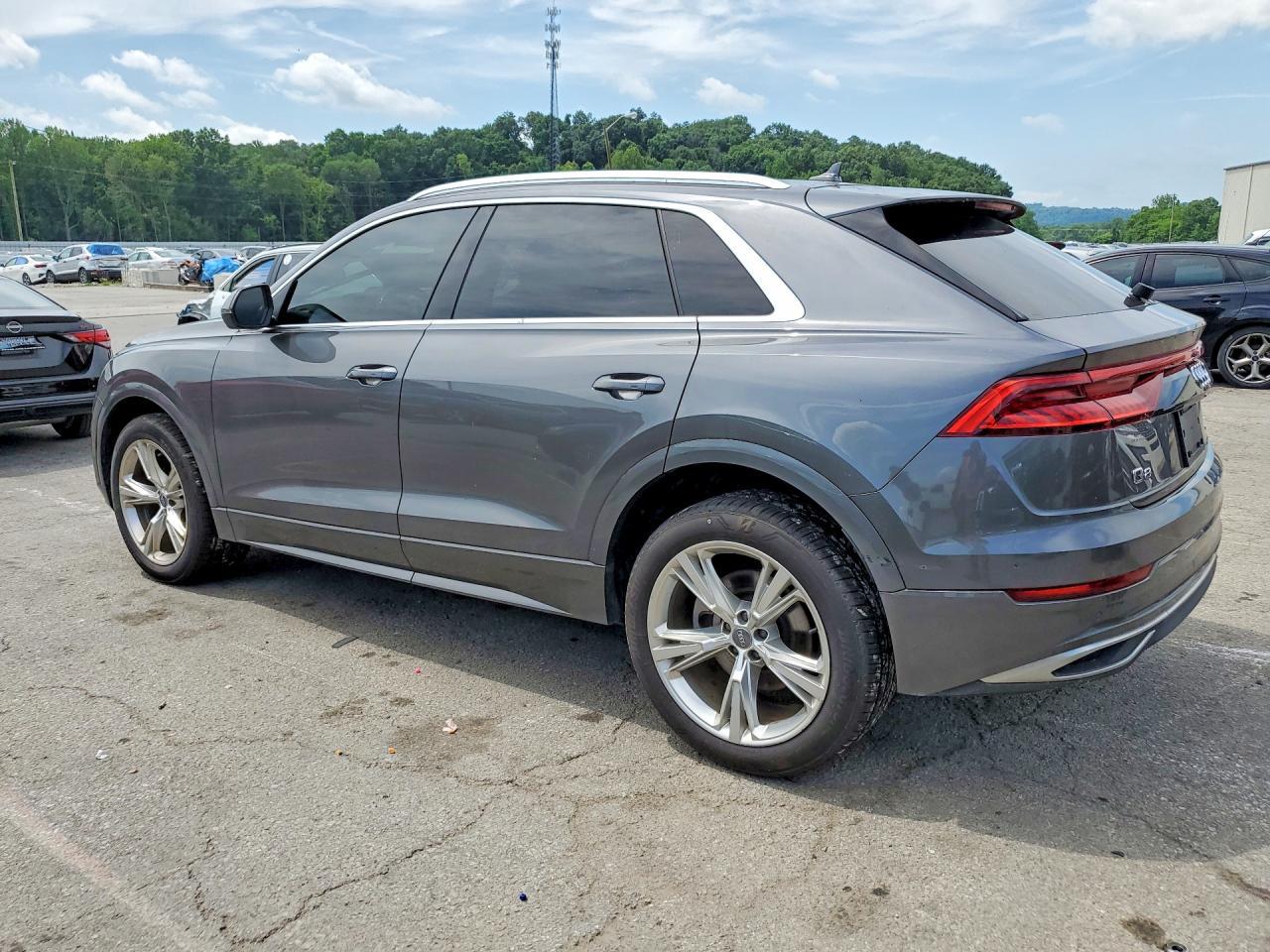 2019 AUDI Q8 — фото 2