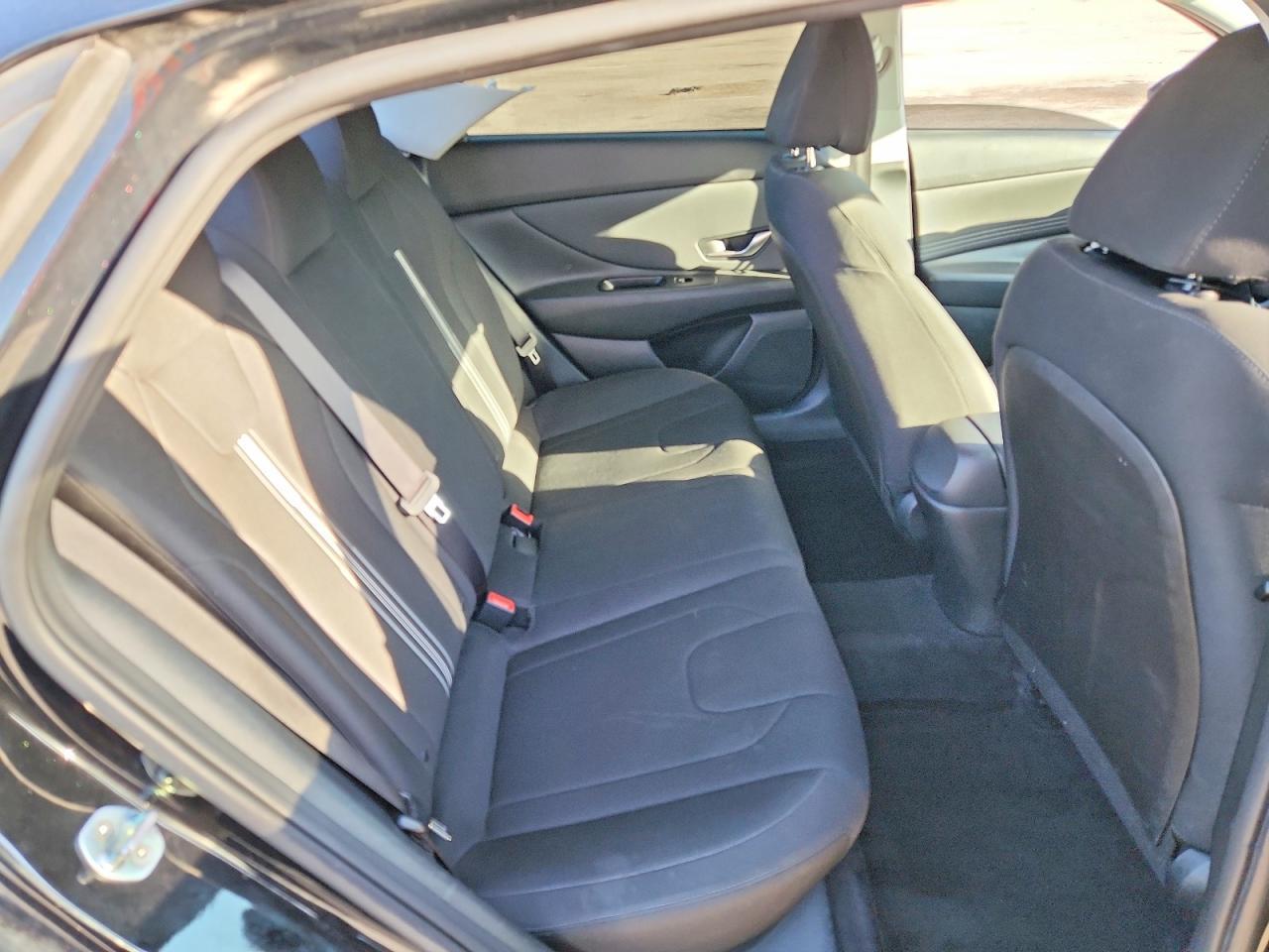 2021 HYUNDAI ELANTRA — фото 10