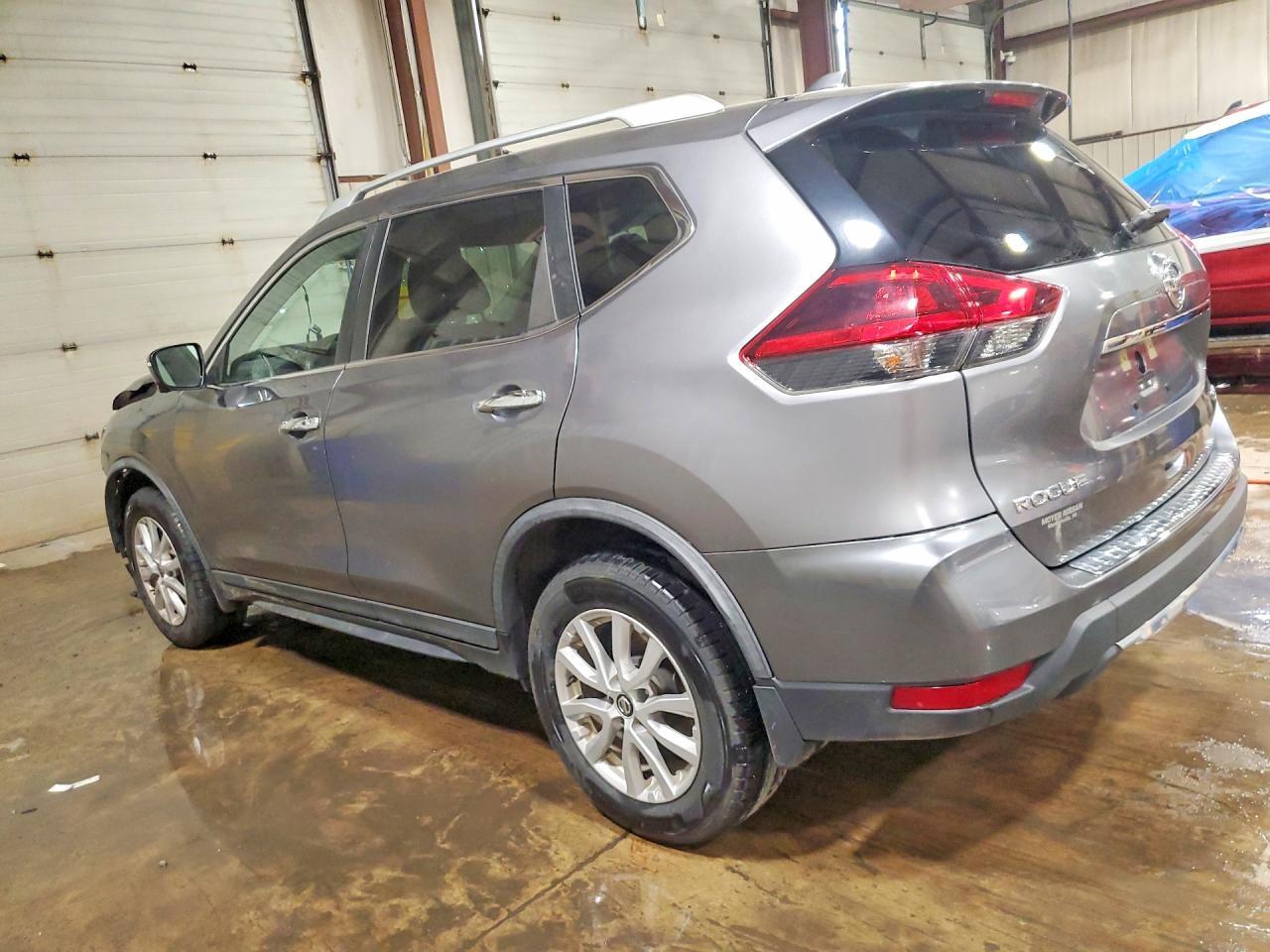 2018 NISSAN ROGUE — фото 2