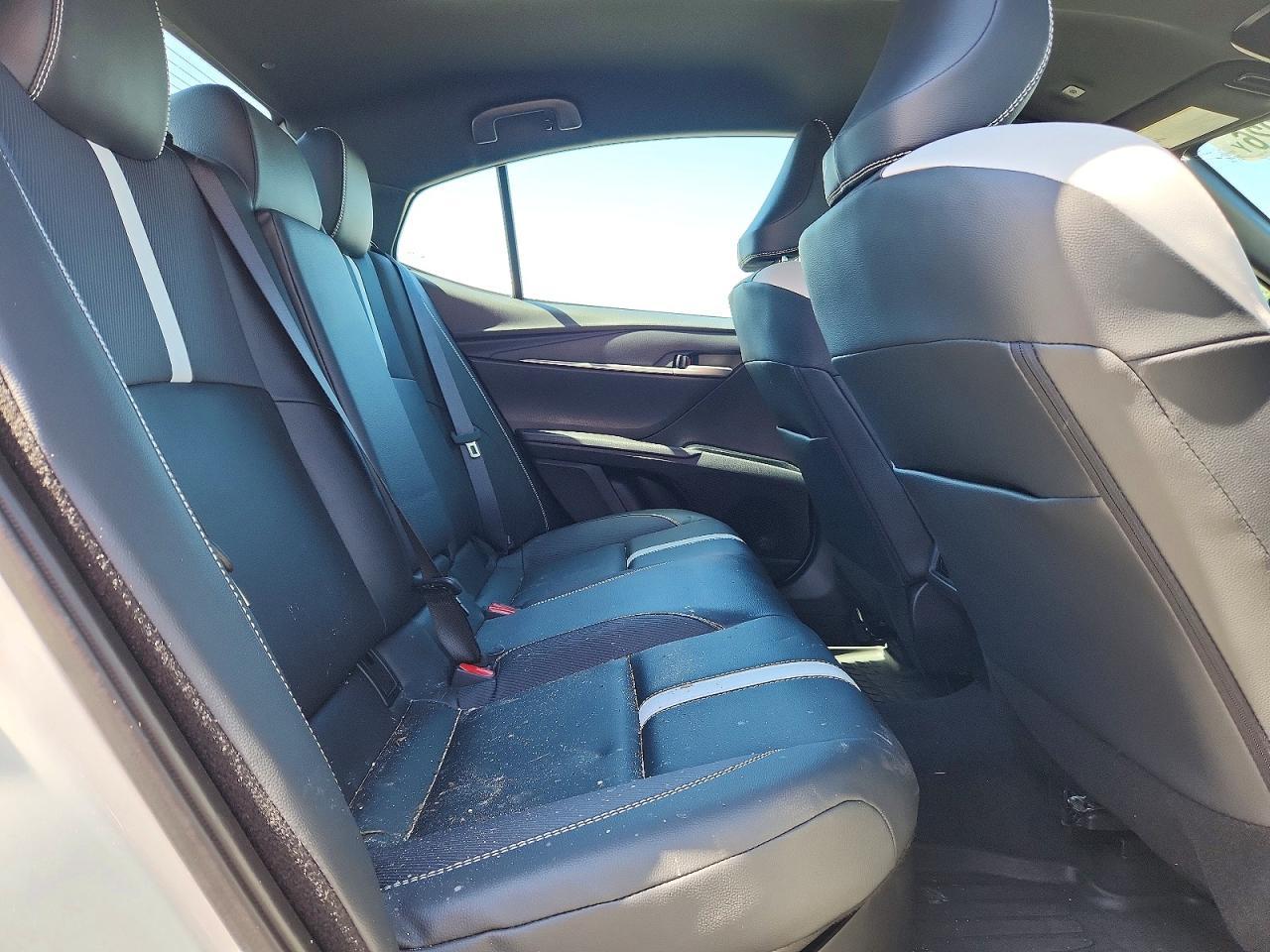 2025 TOYOTA CAMRY HYBRID — фото 10