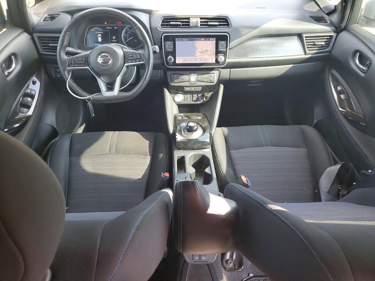 2021 NISSAN LEAF — фото 8