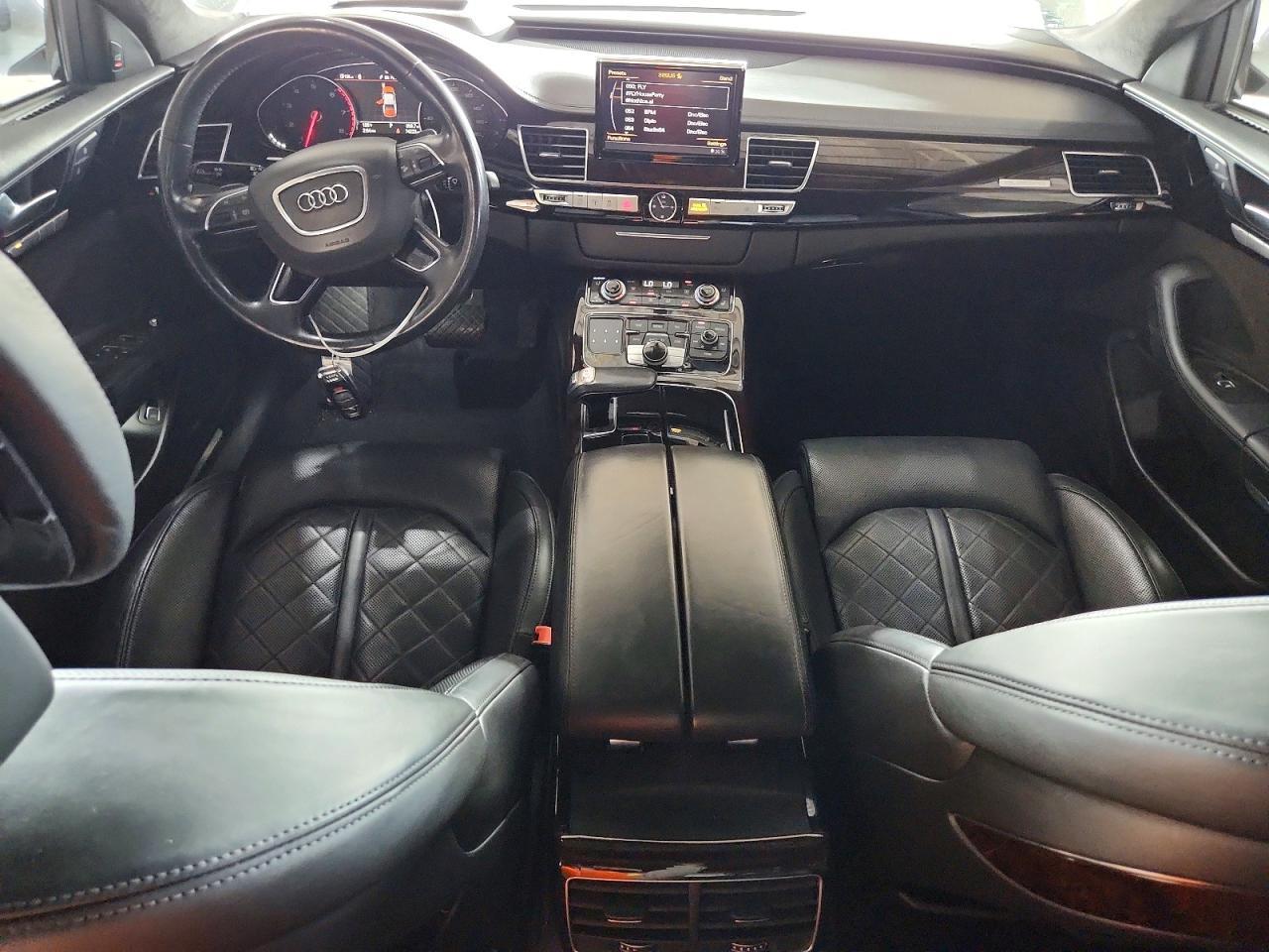 2018 AUDI A8 — фото 8