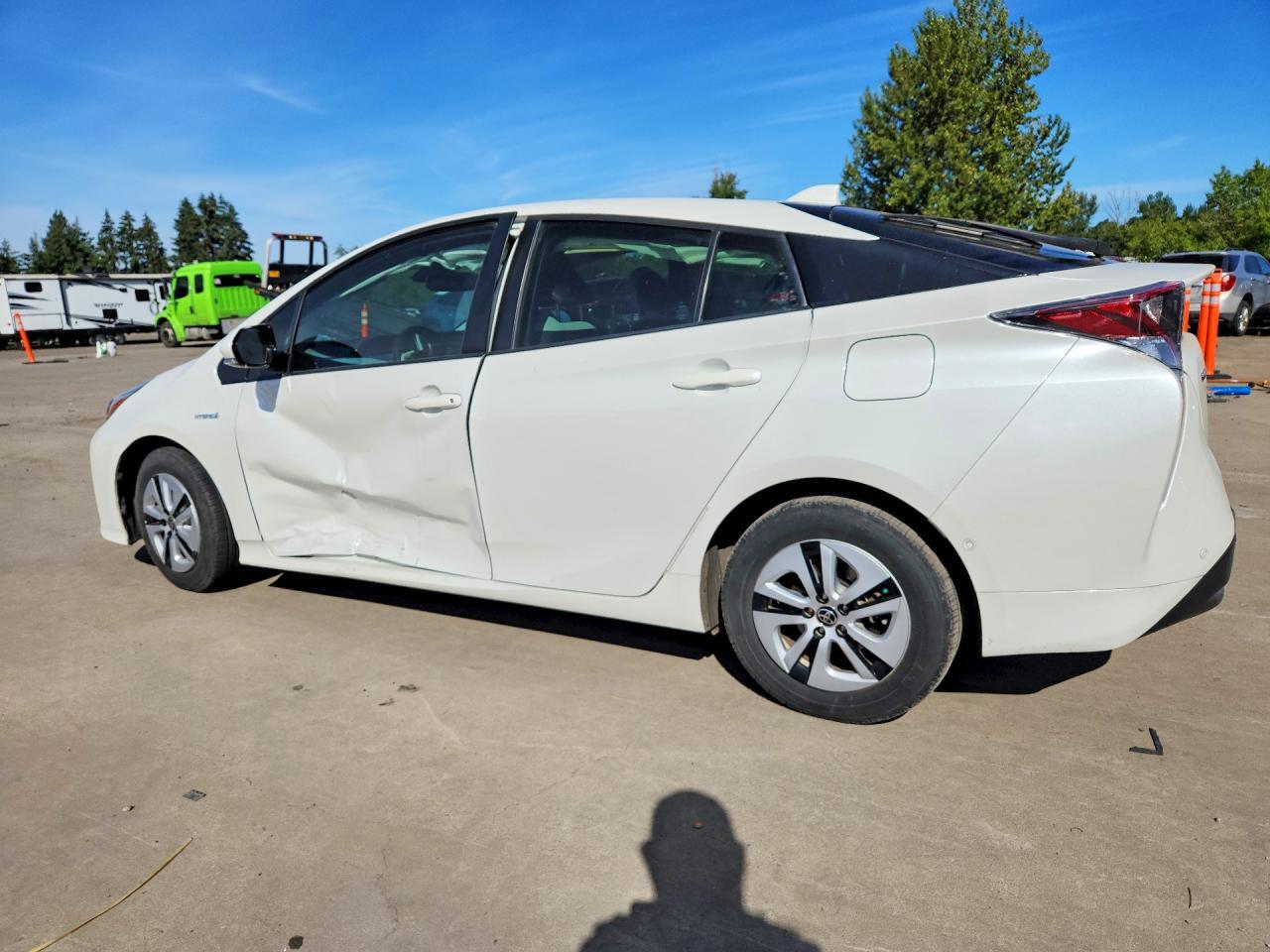 2017 TOYOTA PRIUS — фото 2