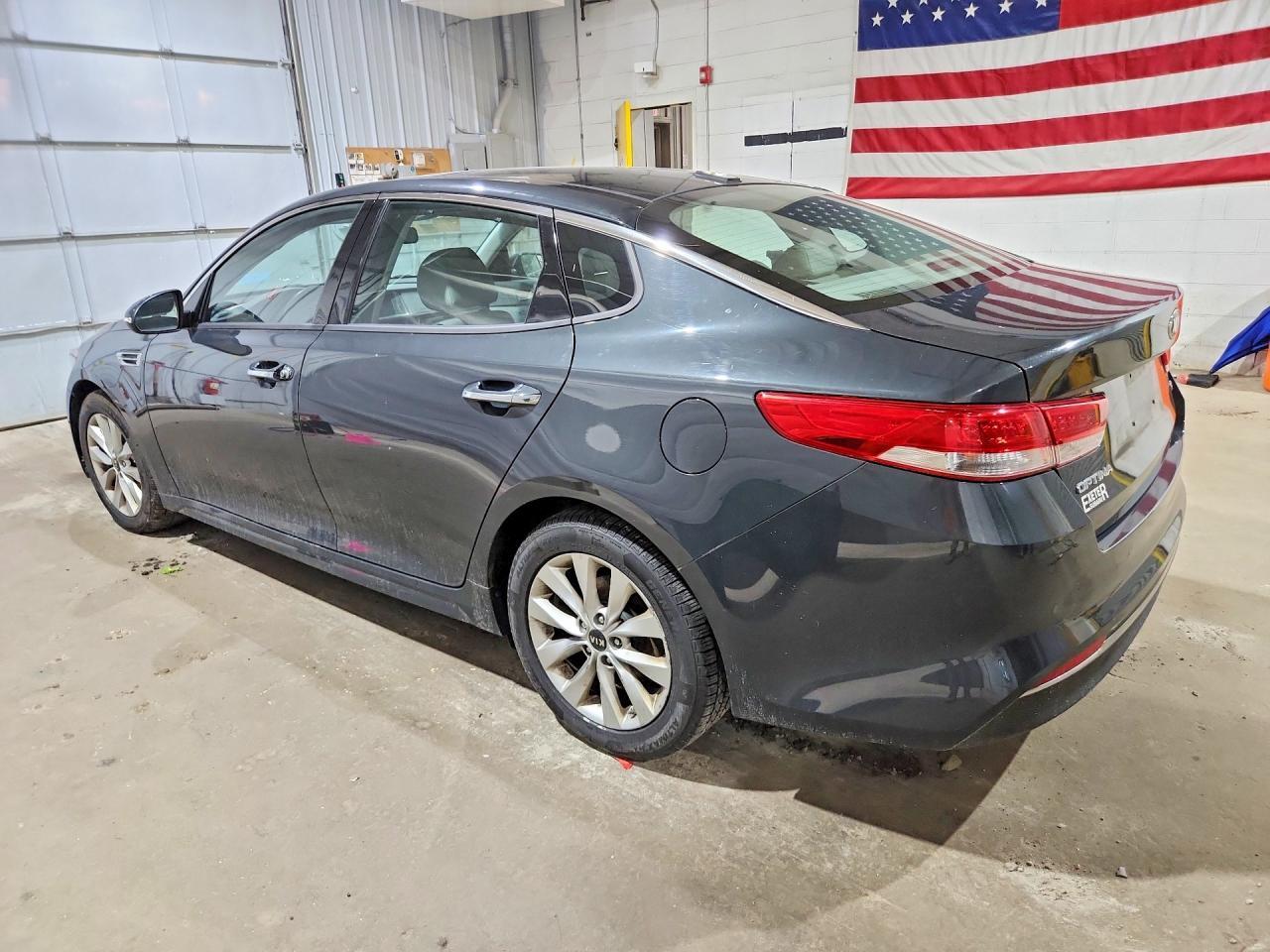2016 KIA OPTIMA — фото 2