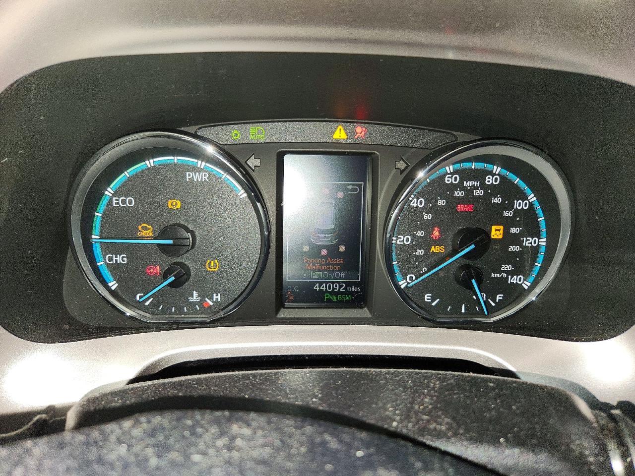 2018 TOYOTA RAV4 HYBRID — фото 9