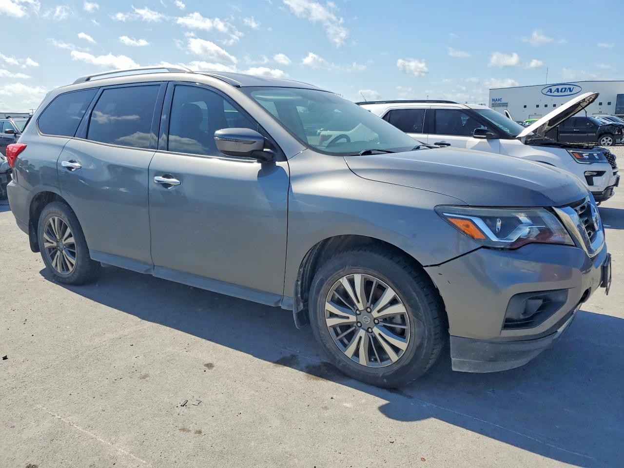 NISSAN PATHFINDER