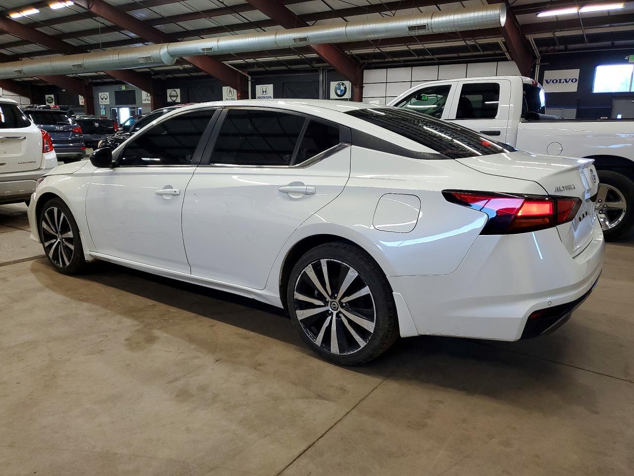 2021 NISSAN ALTIMA — фото 2