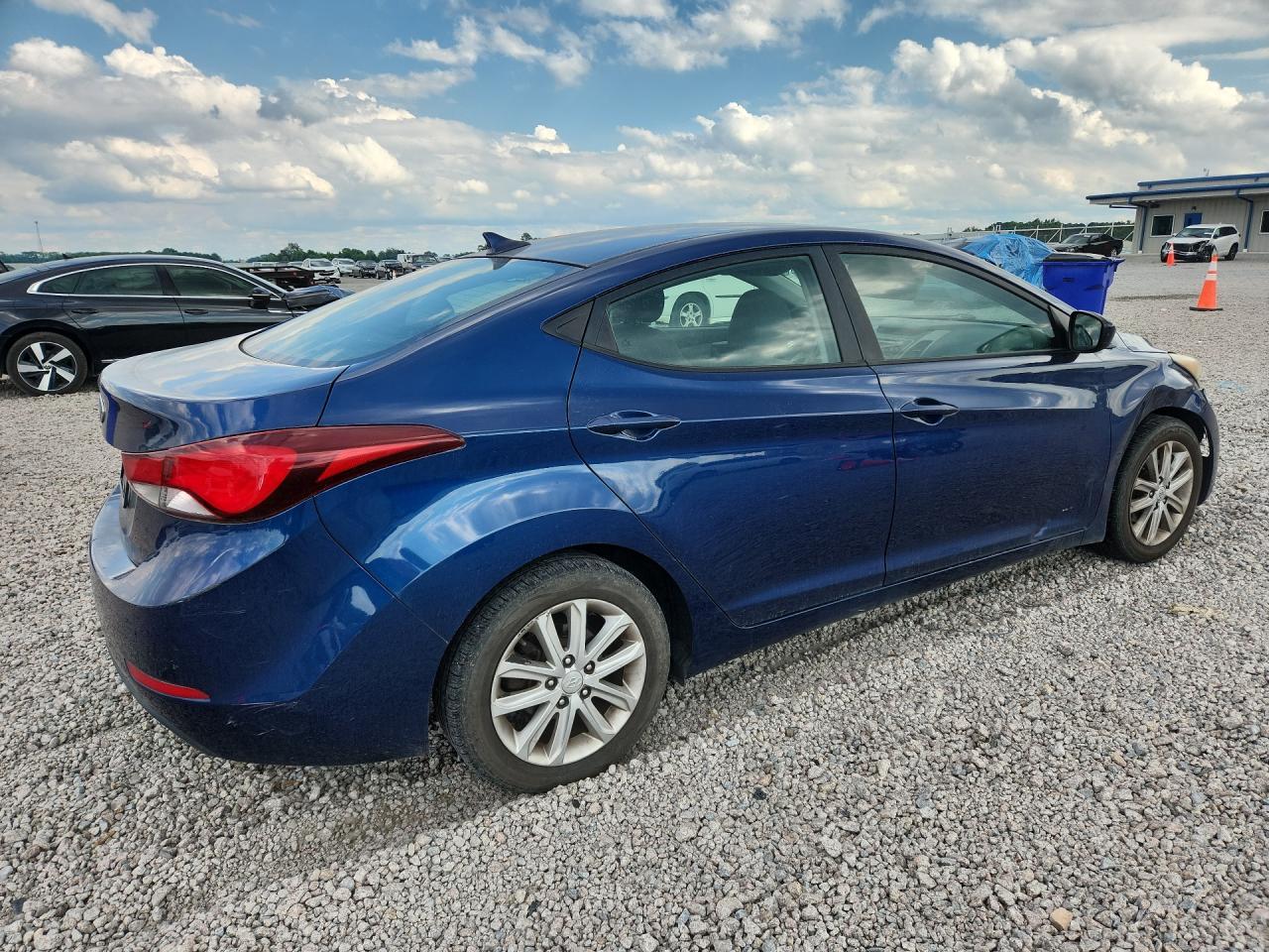 2015 HYUNDAI ELANTRA — фото 3