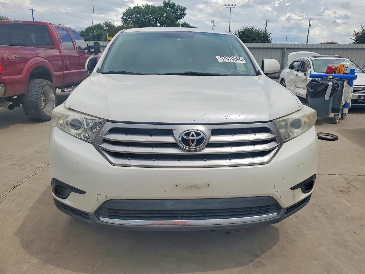 2011 TOYOTA HIGHLANDER — фото 5
