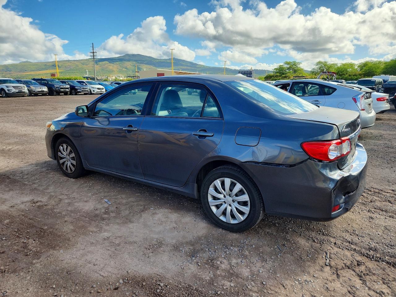2012 TOYOTA COROLLA — фото 2
