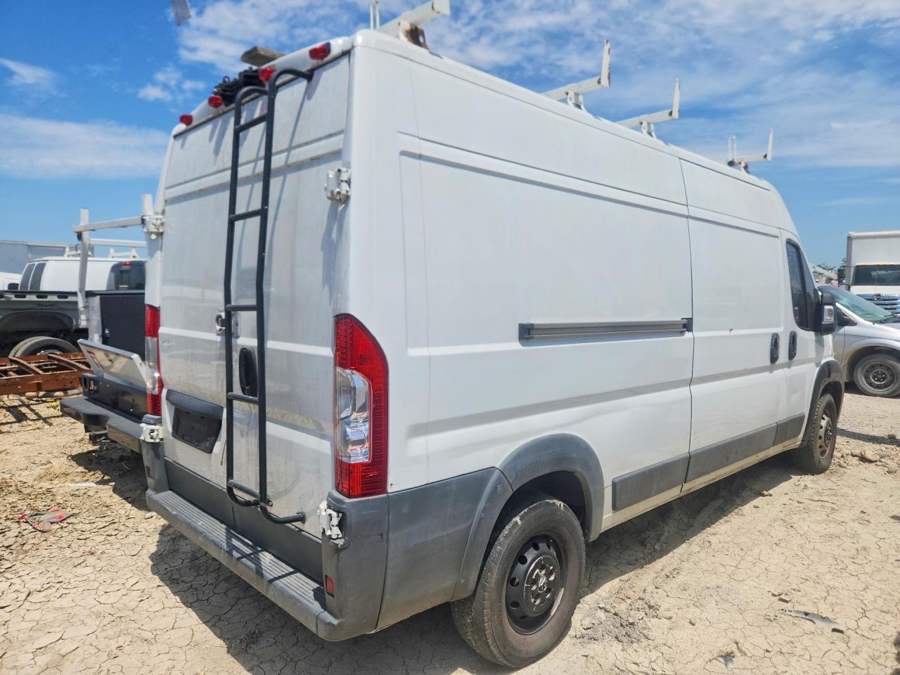 2014 RAM PROMASTER 2500 — фото 3