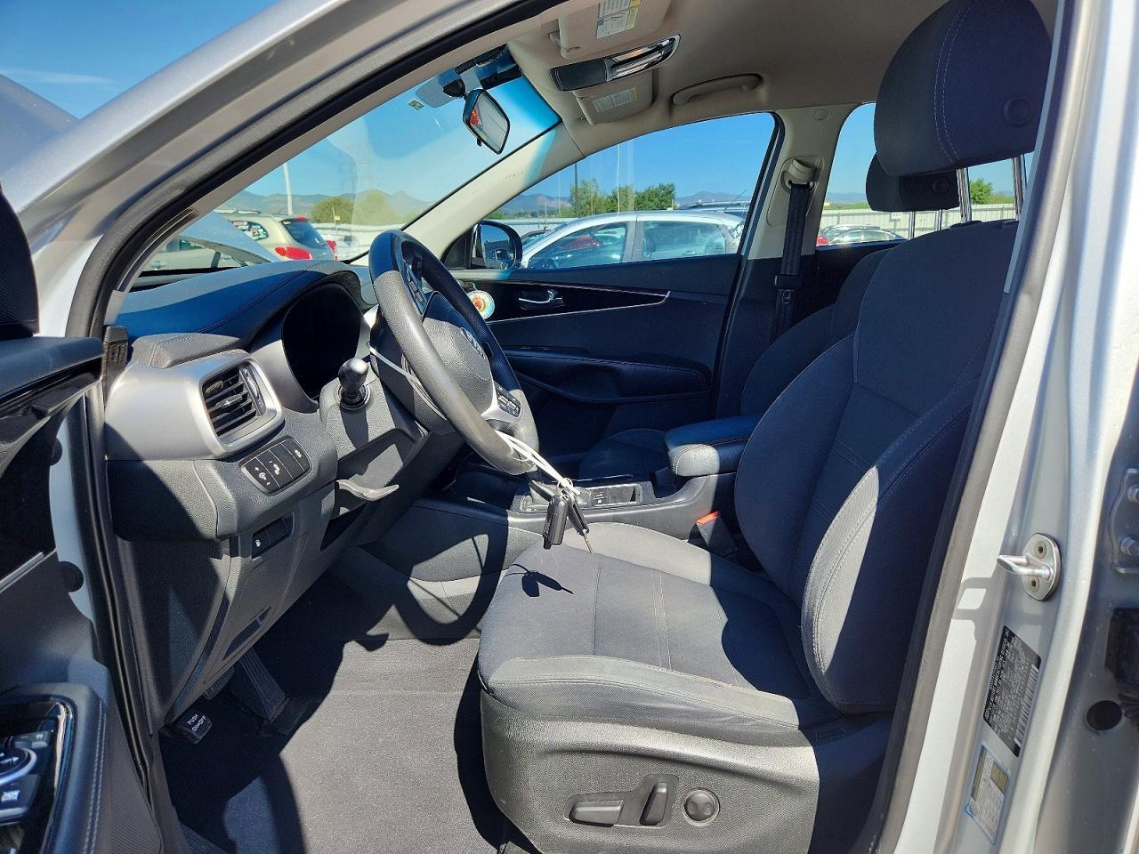 2019 KIA SORENTO — фото 7