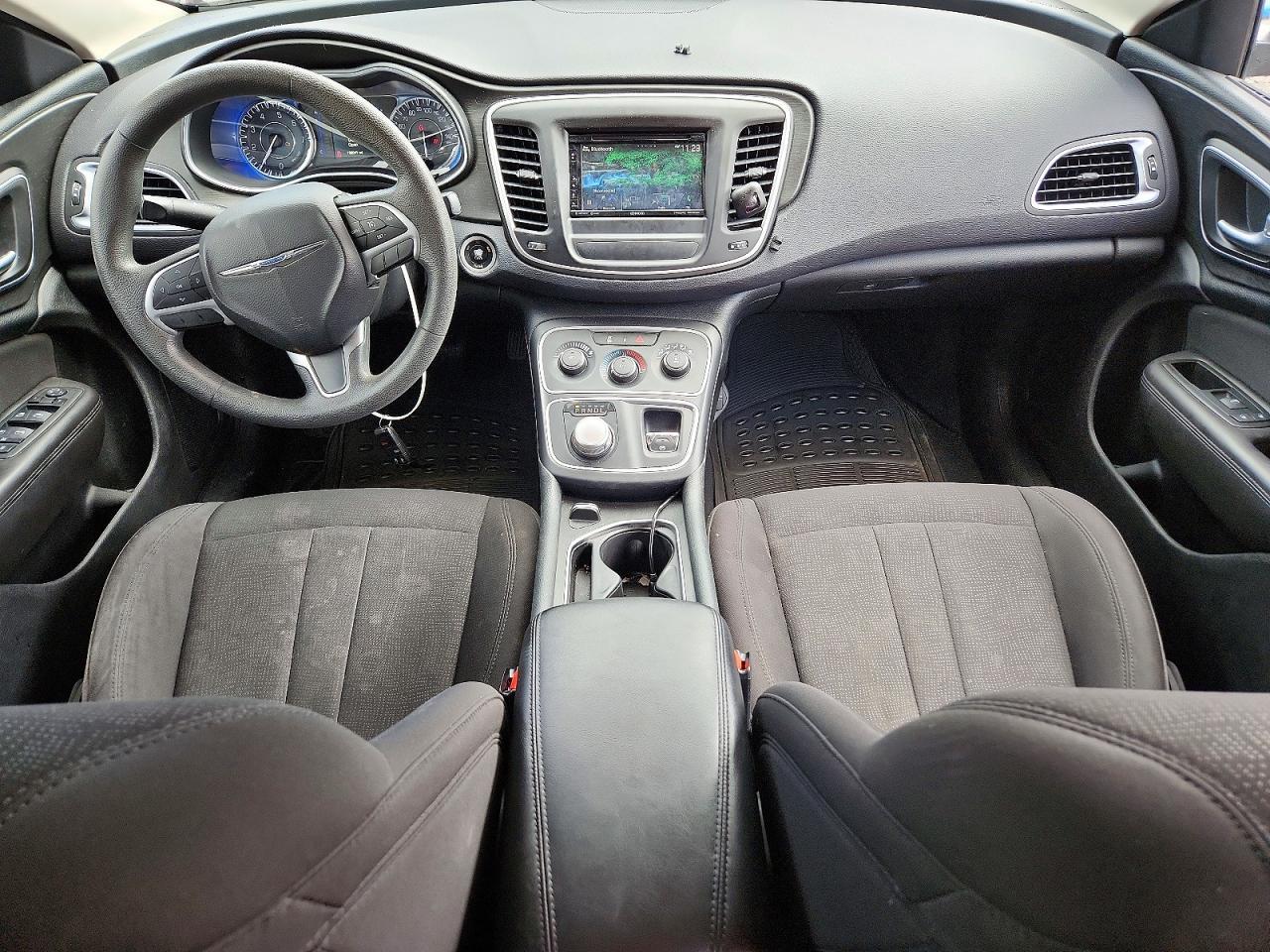 2015 CHRYSLER 200 — фото 8