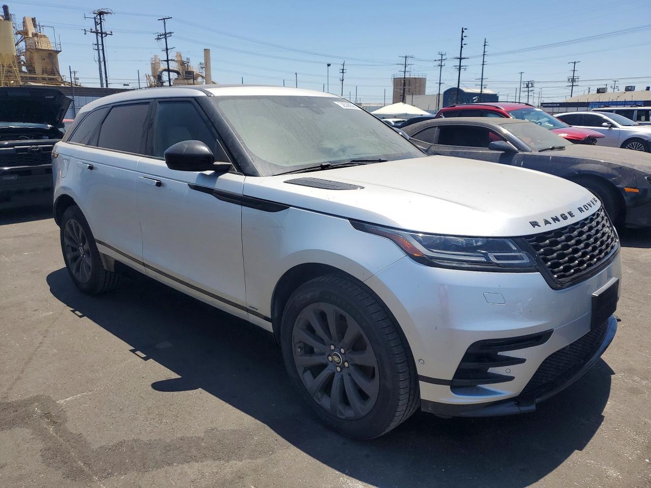 2019 LAND ROVER RANGE ROVER VELAR — фото 4