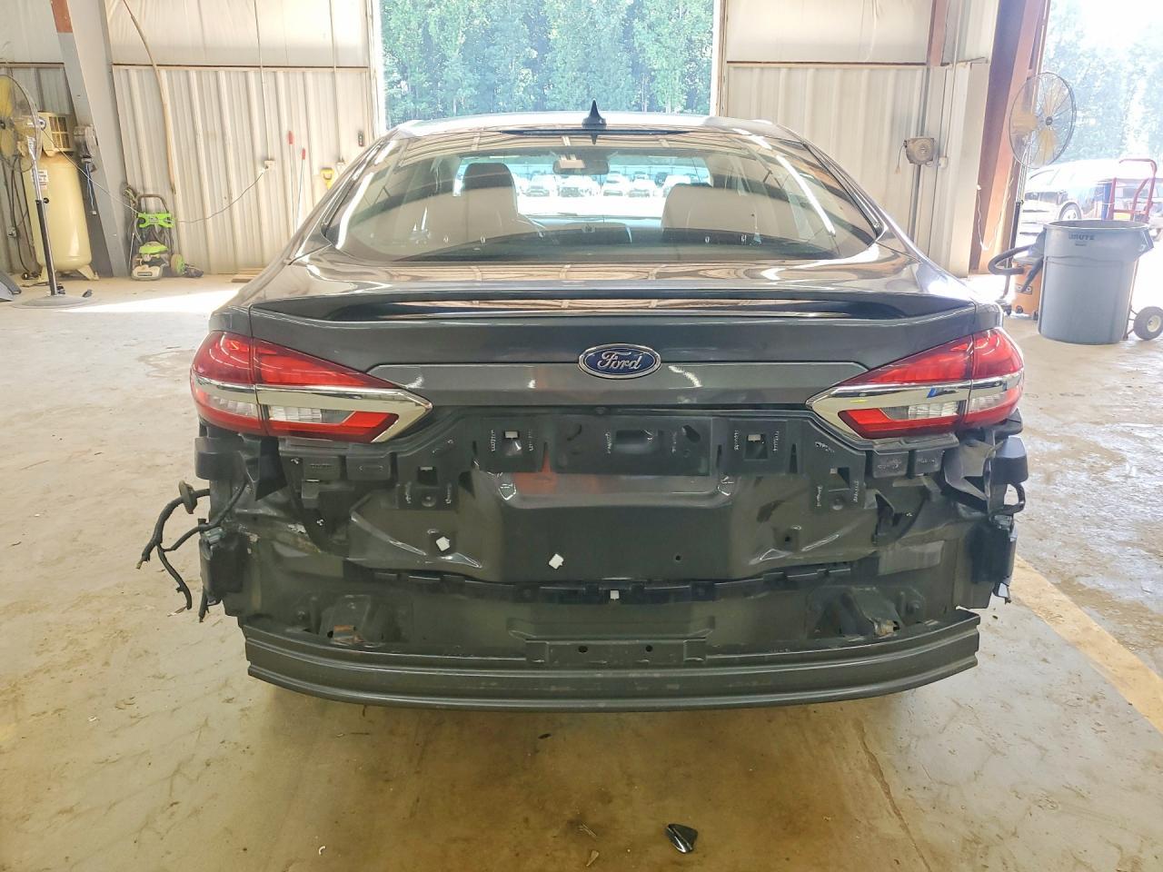 2020 FORD FUSION — фото 6