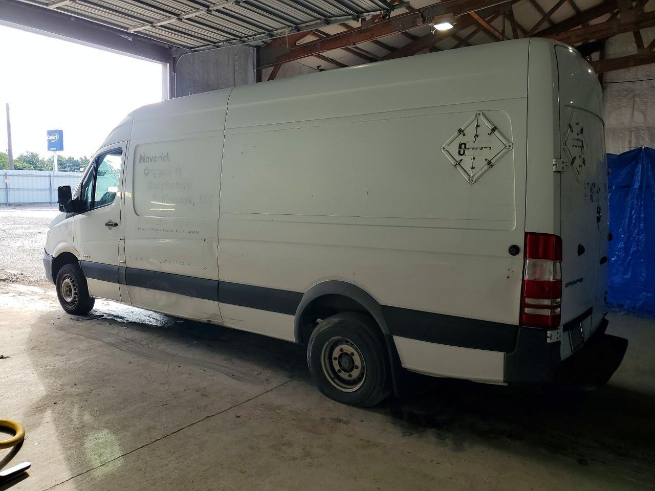 2015 MERCEDES-BENZ SPRINTER — фото 2